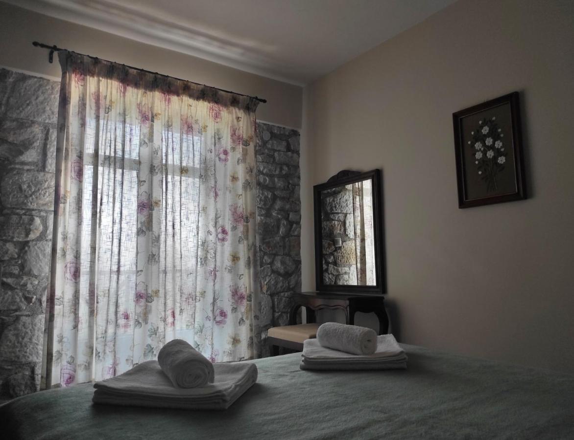 Meterizi Guesthouse Varvítsa Esterno foto